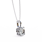 Floating Core – Round Diamond Pendant Necklace