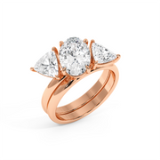 OVAL TRIANGULAR RING